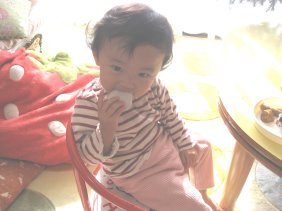 2006.12.11あん餅食べるみいちゃん