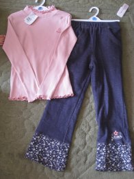 2007.10.13西松屋１３０服上下