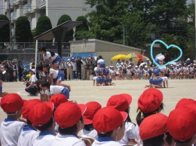 2007.5.20スタンツ、ピラミッドのひかちゃん
