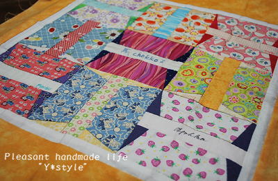 スプールのミニタペストリー