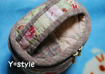 ピンクのバニティケース