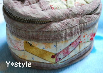  ピンクのバニティケース