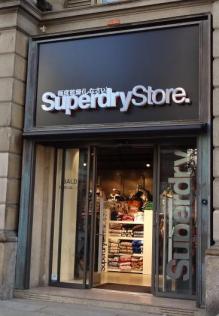 2012　イタリアミラノ　極度乾燥しなさい