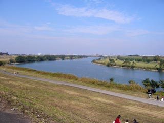 荒川サイクリングロードからの眺望