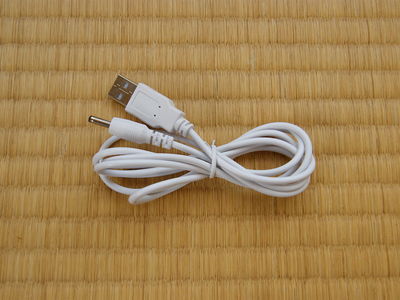 USB扇風機　SANWA SUPPLY USB-TOY56W　USB給電ケーブル
