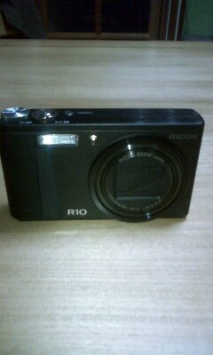 RICOH　R10*