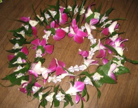 lei making 2.JPG