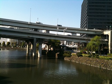 110424_太郎_竹橋.jpg