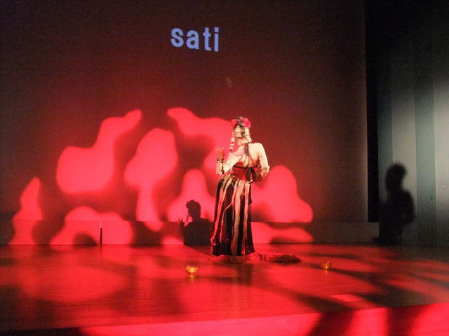 30462989_3242804550.jpe