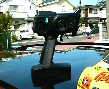 ラジコンレースの練習のための車