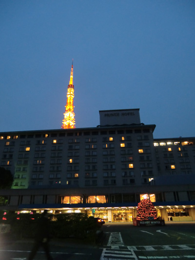 東京プリンスホテルの豪華なランチとバースデーケーキ