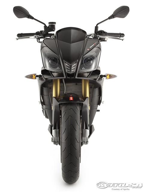 2012-Aprilia-Tuono-V4R2.jpg