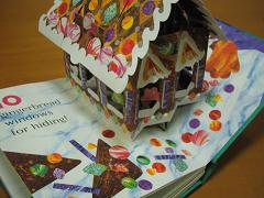 ドドーンとお菓子の家が～～♪