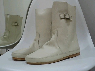 bellさんのショートブーツ
