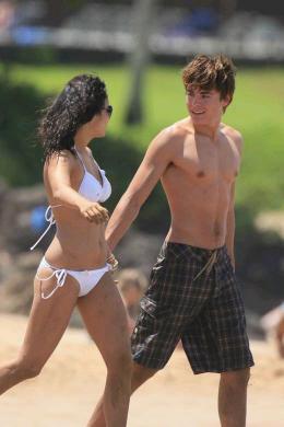 zanessa2