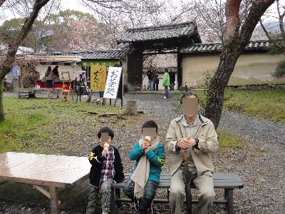 醍醐寺でお茶