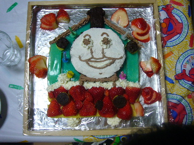 機関車トーマス手作りケーキ　20070306
