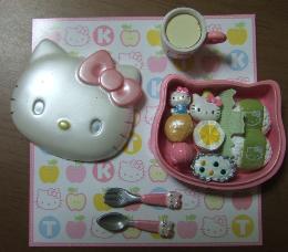 お弁当　パステルカラー