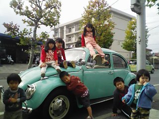 ビートル子供７人.jpg