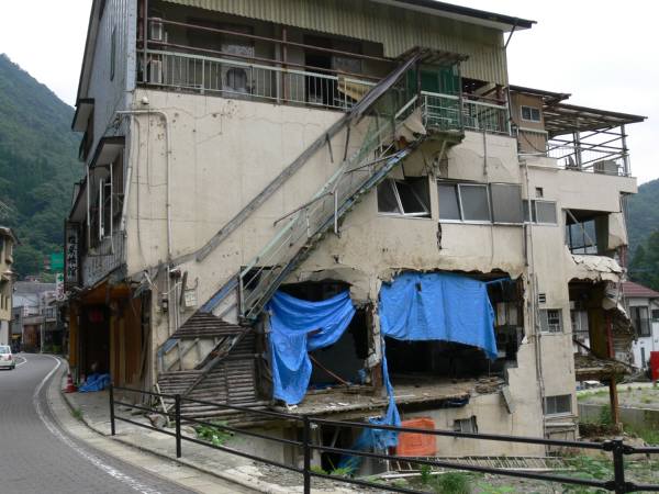 椎葉旅館