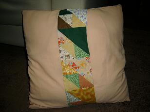 クッション・ウラ