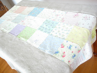 tablecloth1.JPG