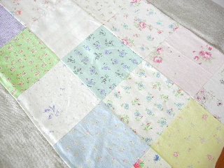 tablecloth2.JPG