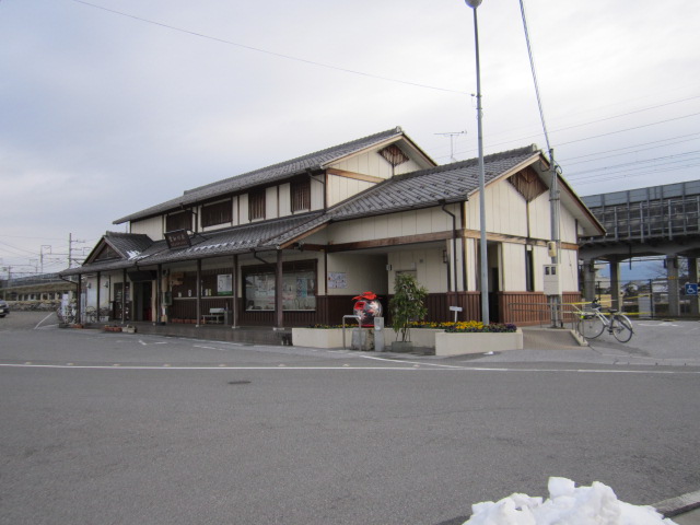 愛知川駅