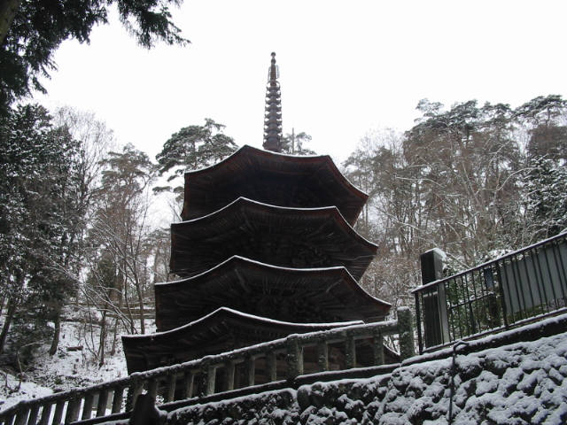 安楽寺三重塔