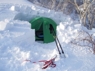 H・18・4・1 奥手稲山山頂004.JPG