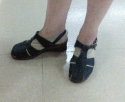 着画　スプデイ共同購入サンダル