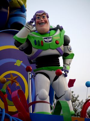 buzz1.jpg