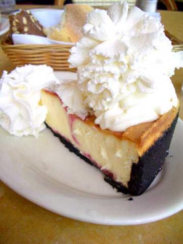 ホワイトチョコラズベリーチーズケーキ