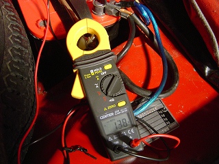 エンジンオン電圧（バッテリー)