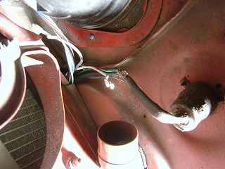 20060316右側の配線通し