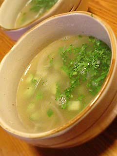 胡瓜コンビーフのスープ