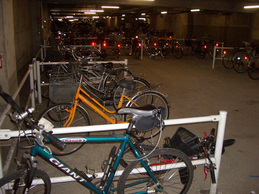 イオン 自転車 駐輪場
