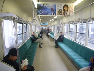 奥羽本線701系車内
