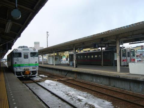 釧路駅構内