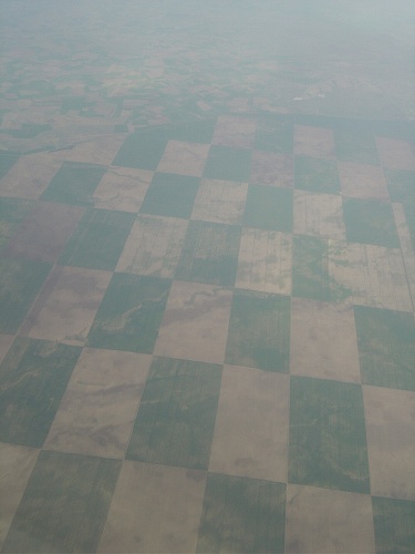 飛行機の中から見た穀倉地帯