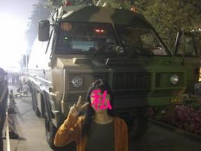 軍用車