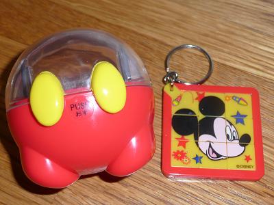 ディズニーランドのガチャガチャ