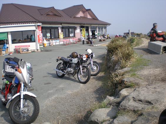 02.jpg