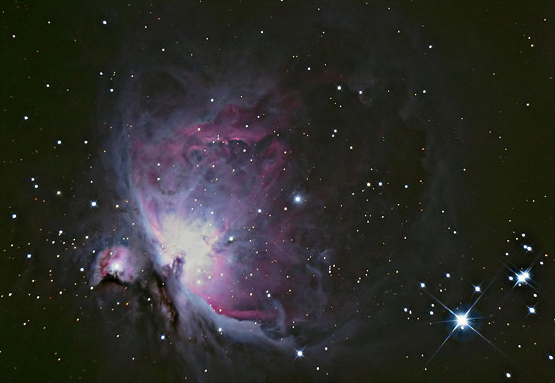 800px-Messier-42-10.12.2004-filtered.jpeg