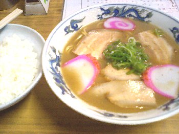 山為食堂　ラーメン