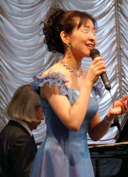中村愛紀氏