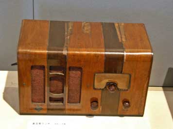 真空管式ラジオ