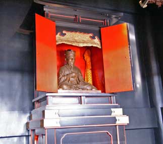 孔子像