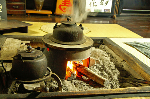 囲炉裏