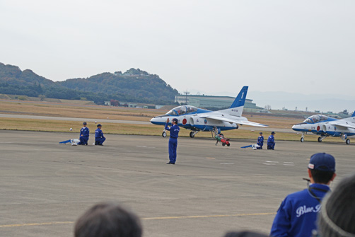 元の位置へ
